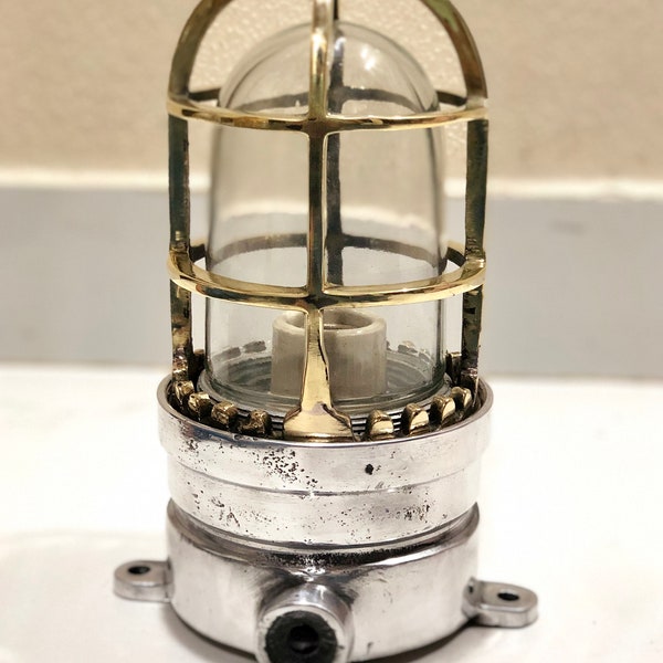 Christmas Sale Vintage Style New Solid Caste Aluminium & Brass Bulkhead Ship Mount Light