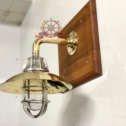 Happy Valentine Gifts Aluminum Swan/Goose Neck shops Wall Sconce Light with Brass Shade