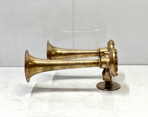 Buy Vintage Trumpet,original Nautical Antique Ship Kahlenberg Chimetone D2  Dual Air Horn Online in India 