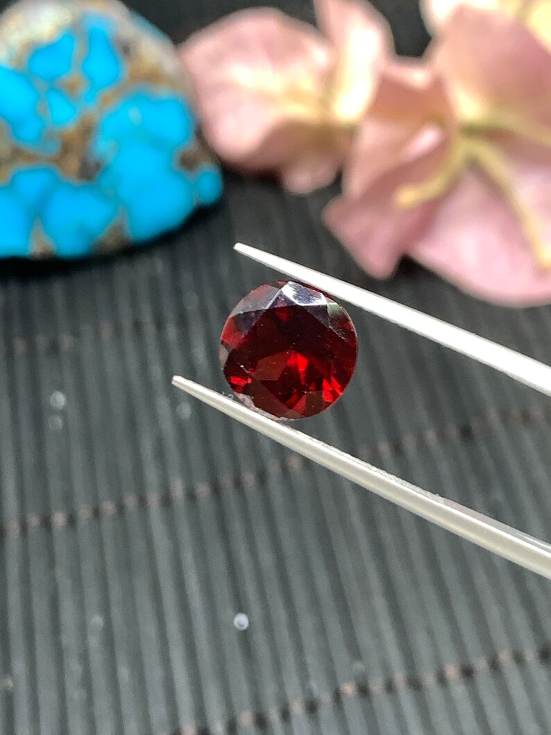 AAA Quality Stones- Pack of 1 Piece Code #G8 Garnet Round Faceted 9 mm size B -Garnet Cut Stone -Natural Garnet Loose Stone