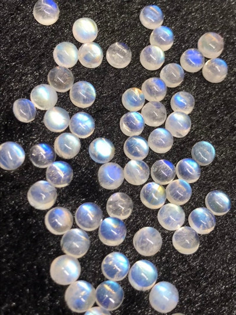 origin India Blue Moonstone 5MM Moonstone Cabs Rainbow Moonstone top Quality Pack of 8Pc blue fire moonstone