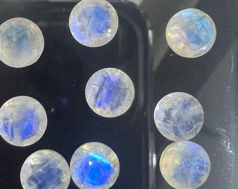 7MM Moonstone Faceted Round, AAA Quality Moonstone Faceted - Pack of 7 Piece, Round shape loose cut stone.