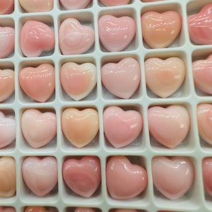 Queen Conch Shell Heart Cabs • 8 mm Size • Pack of 5 Pcs • AAA Quality