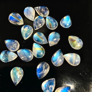 Rainbow Moonstone Pear Cabs 6X9 / 7X9-10/ 7-7.5X10 mm  - 5A Quality - Blue Flash Moonstone Cabochons