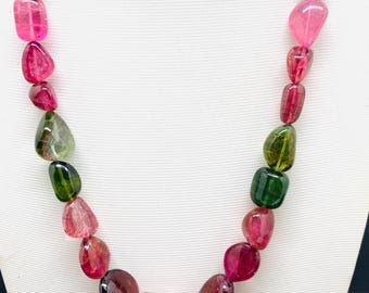 Collar de pepitas de turmalina - Tamaño de 9 x 12 a 15 x 20 mm - Código T7 - Peso 289 cts - Calidad AAA - Collar de turmalina multi natural