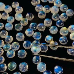 Rainbow Moonstone Cabs 6 mm -  Pack of 5 Pcs - 5A Quality - Blue Fire Moonstone Cabochons-