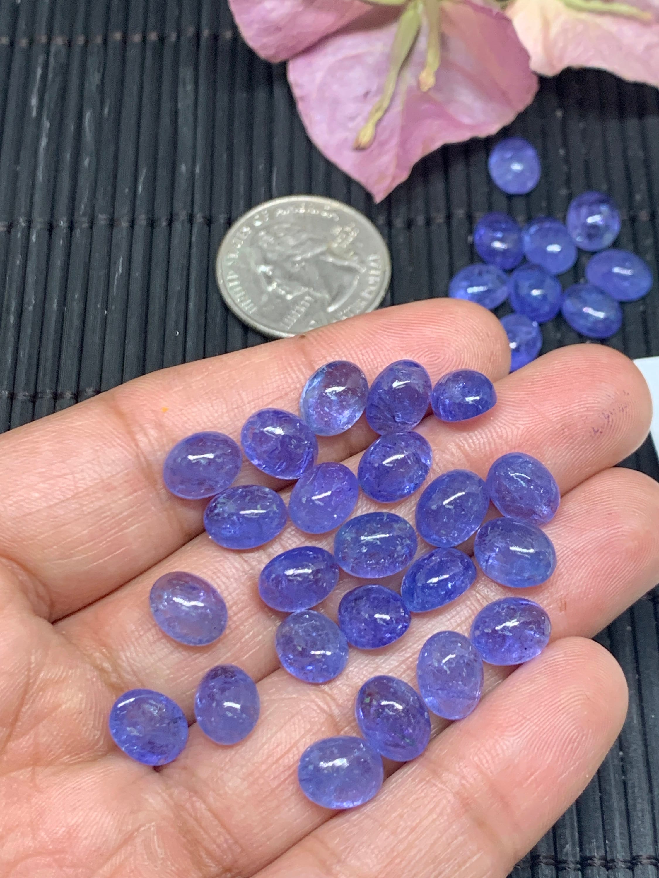 ◆kabotentyan◆ Tanzanite Cabochon Oval 7x9 Mm Calibrated Size Code #T73