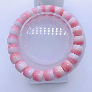 Queen Conch Shell Bracelet • Length 7.5 Inch  • AAA Quality • Natural Pink Queen Conch Shell Bracelet