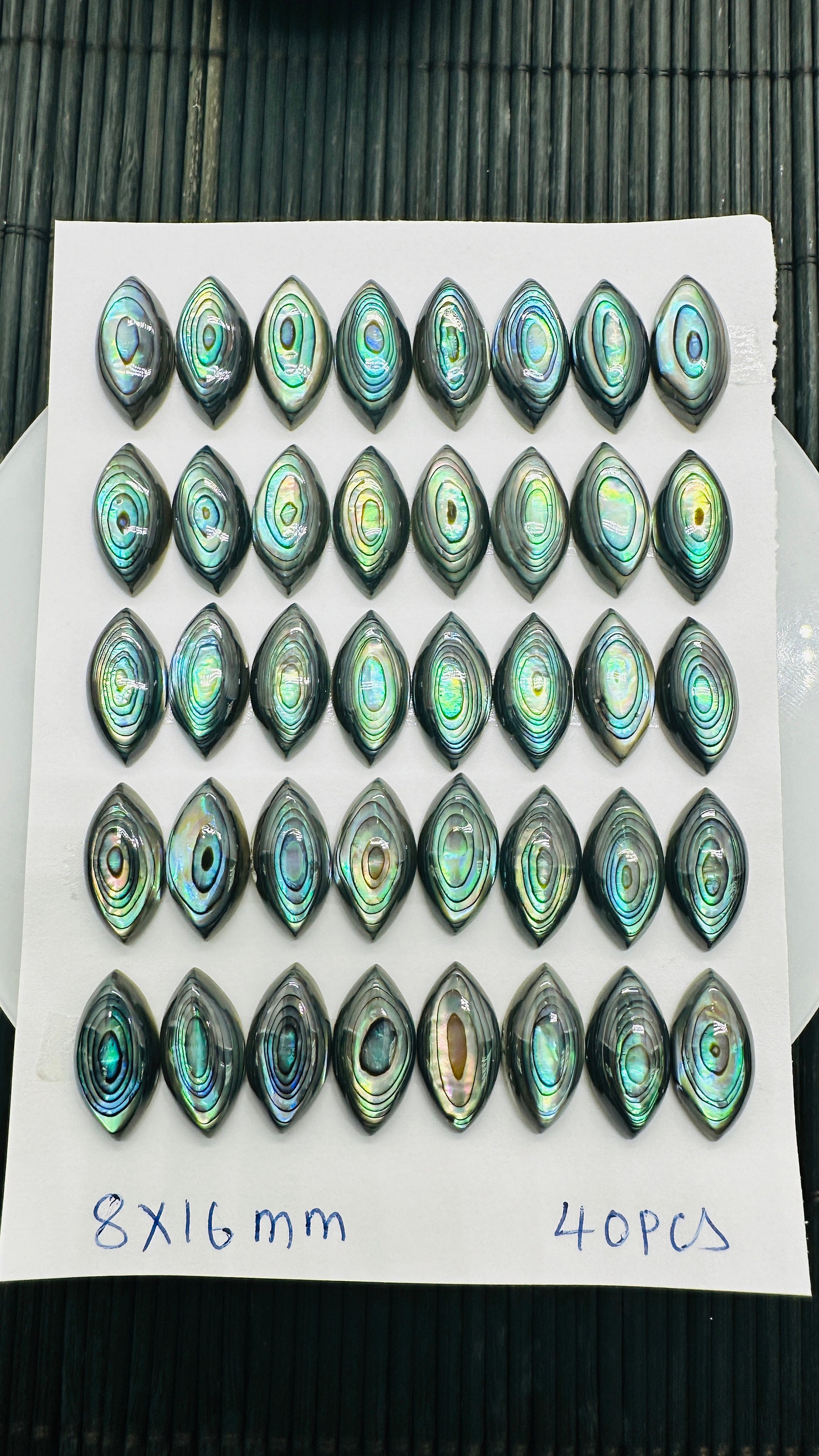 Resin Cab - Teardrop Large, Peacock Eye Resin Cab - Teardrop Large, Peacock Eye