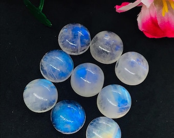 11MM MAANSTEEN RONDE CABOCHON, Pak van 4 stuks. Blue Fire Moonstone cabines . Moonstone Loose Cabs, Oorsprong India .