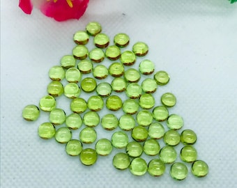 5 MM Peridot Round Cabs, pacote com 8 peças. Cabochão de peridoto natural, gemstone solto. Boa qualidade