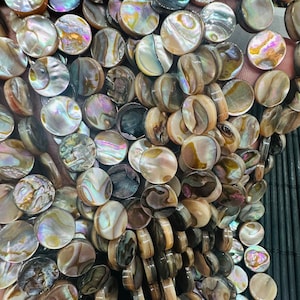 Abalone Shell Coin Beads • 10 mm Size • 40 cm length • AAA Quality • Natural Abalone Shell • Origin Australia