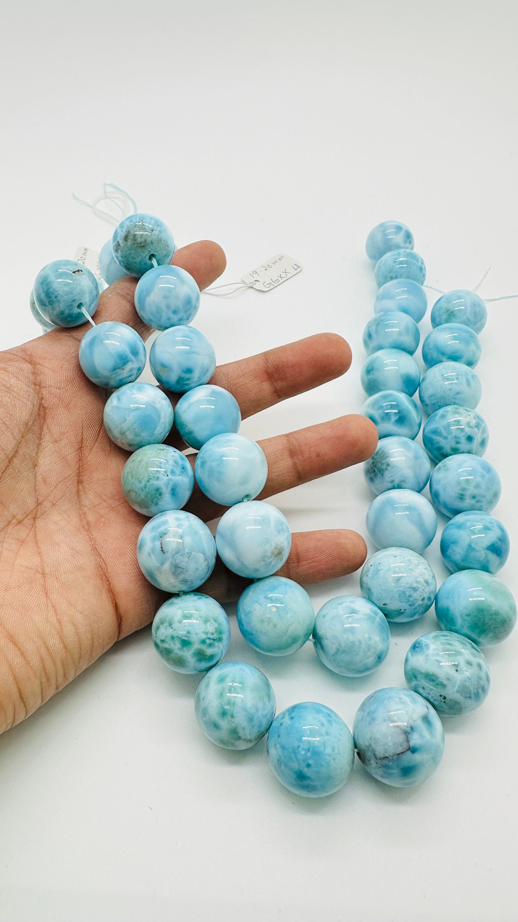 ラリマー ラウンド ビーズ • 19-20 mm サイズ • 4A 品質 • コード L1