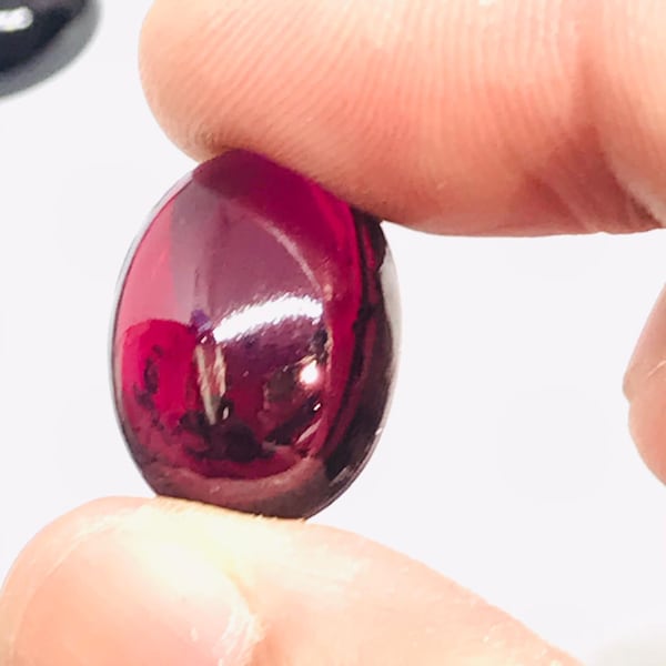 Garnet Oval 13X18 MM Cabines, Pack de 1 Pièces, Cabochons de bonne qualité , grenat rouge naturel , cabines grenat , Origine Inde