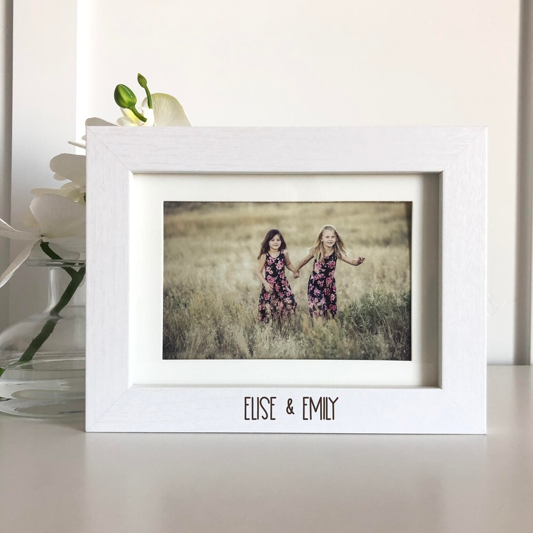Sister Picture Frame, Engraved Personalized Names Picture Frame