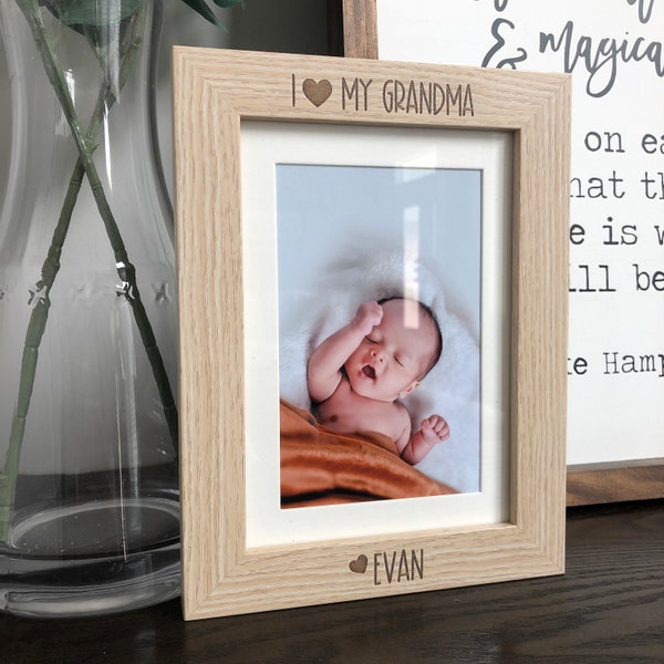 I love my Grandma Picture Frame, Gift to Grandma from Grandchild, Grandma Frame Gift, Gift for Grandma, Gift to Grandma, Mother's Day Gift