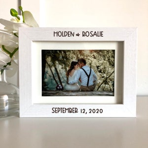 Wedding Picture Frame, Names and Date Engraved Picture Frame, Wedding Picture Gift, Anniversary Picture Frame, Gift for Her, Gift for Him