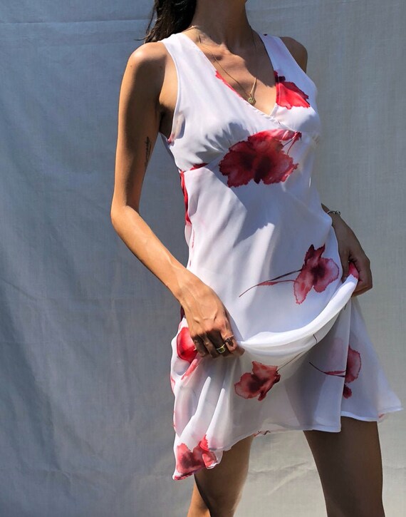 Mini flower dress