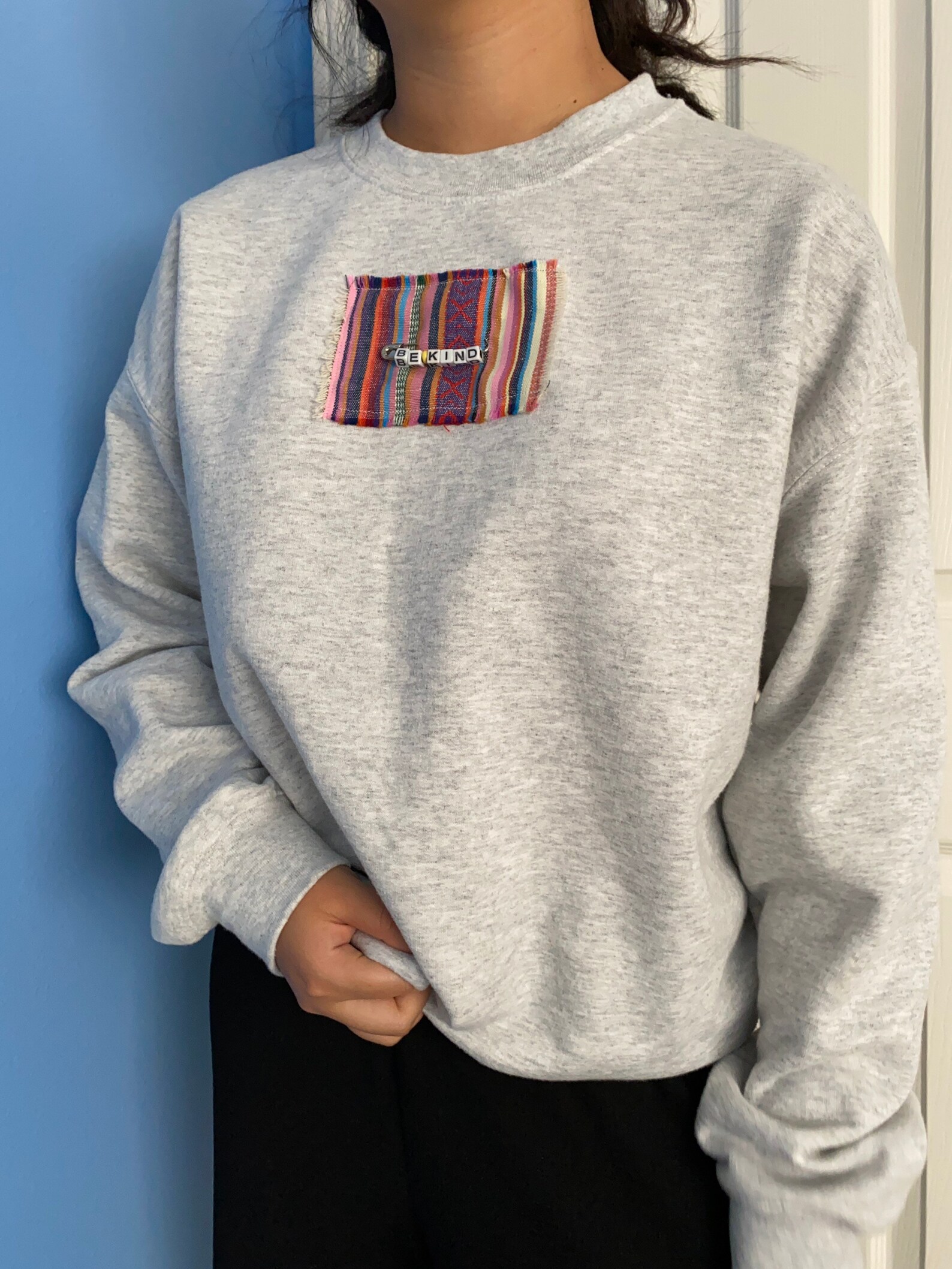 ton sur ton sweatshirt