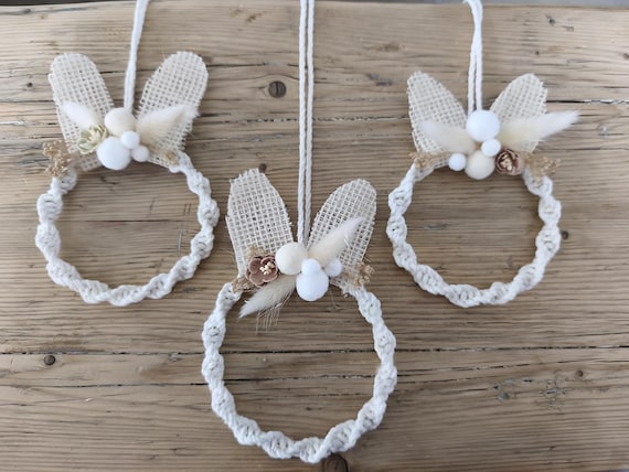 macrame Easter pendants