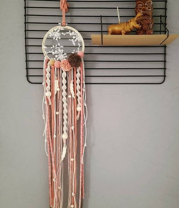 Dream catcher with lace