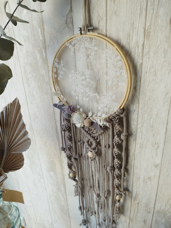 Dreamcatcher with macrame, lace and dried flowers