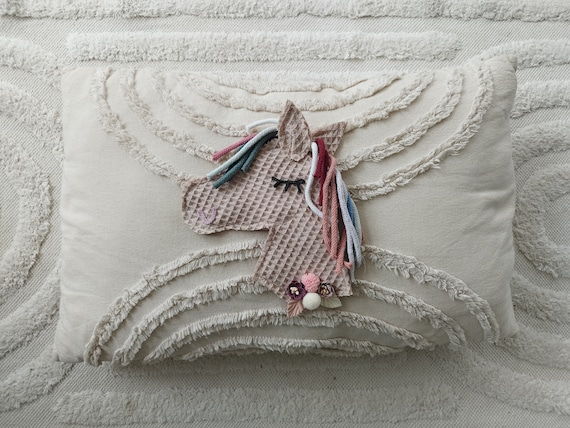 Horse unicorn appliqué for school cone or pillow to sew on yourself.