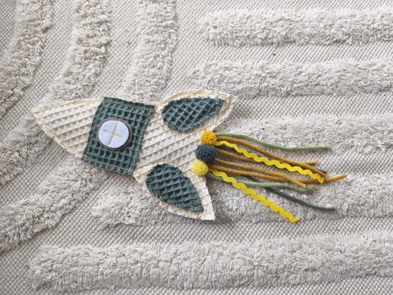 Rocket appliqué for school cone or pillow to sew on yourself.