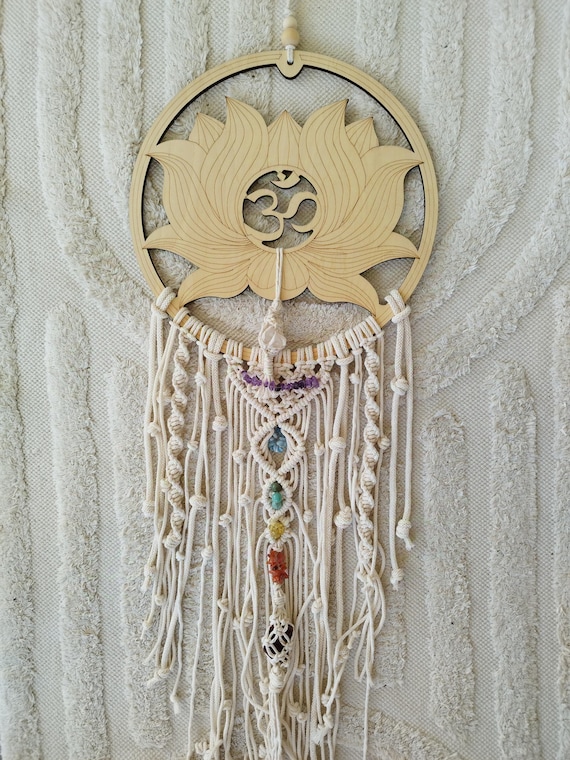 Macrame dream catcher with gemstone. For modern spirituality.