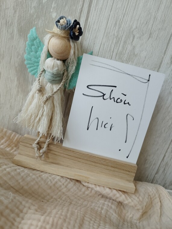 photo holder with macrame angel