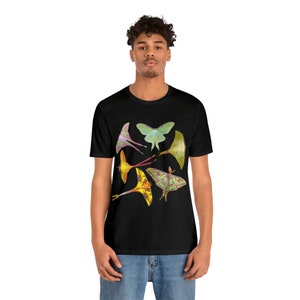 Moon Moths - Breeding, design & photograph by Bart Coppens - Unisex Jersey Short Sleeve Tee