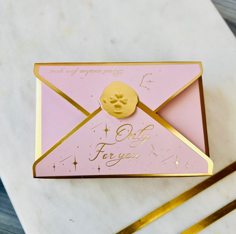 50 PCs Vintage Wax Seal Envelope With Gold Accents Wedding Favor Boxes Small Candy Chocolate Boxes Favor Boxes Wedding Favor Gift Box image 8