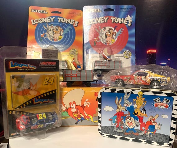 Looney Toons Yosemite Sam Collectors Bundle! 1/24 NASCAR Mike