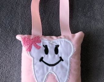 Tooth Fairy Pillow In The Hoop Embroidery Design- 4x4