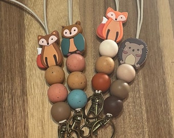 Chunky Woodland Owl or Fox Earth Tones Boho Nature Forest Theme stretch with breakaway silicone beaded teacher lanyard for keys, ID badge!