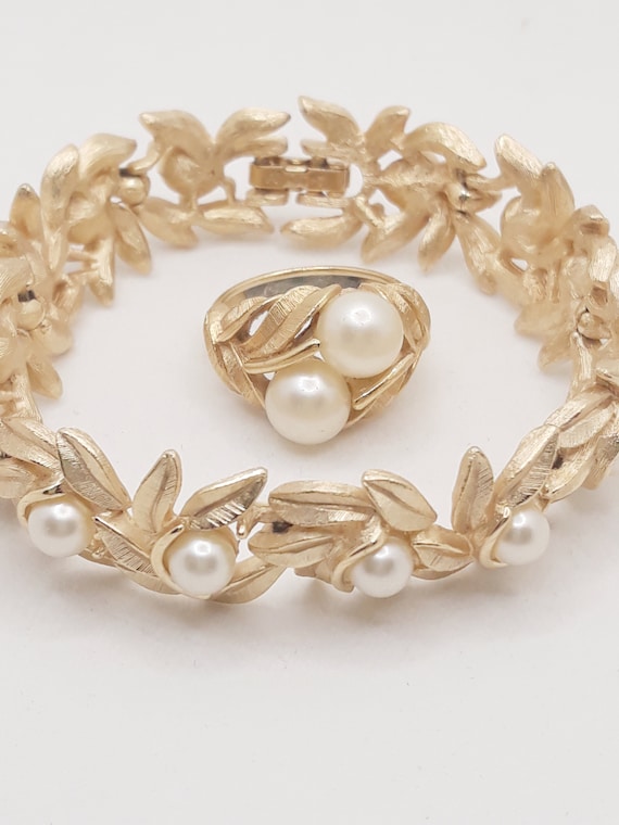 Vintage 1971 Avon 'evening Creation' Bracelet With Matching