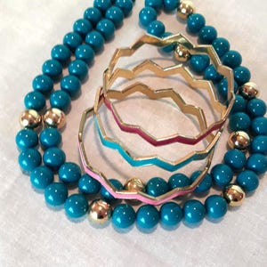 Vintage 1980s Retro!  Teal and Gold-tone Beaded Necklace, 30" Long, Set of 3 Teal and Pink Enamel Zig Zag Stackable Bangles, Gold-Tone