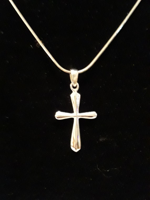 Sterling Silver Cross Pendant on a Silky Smooth It
