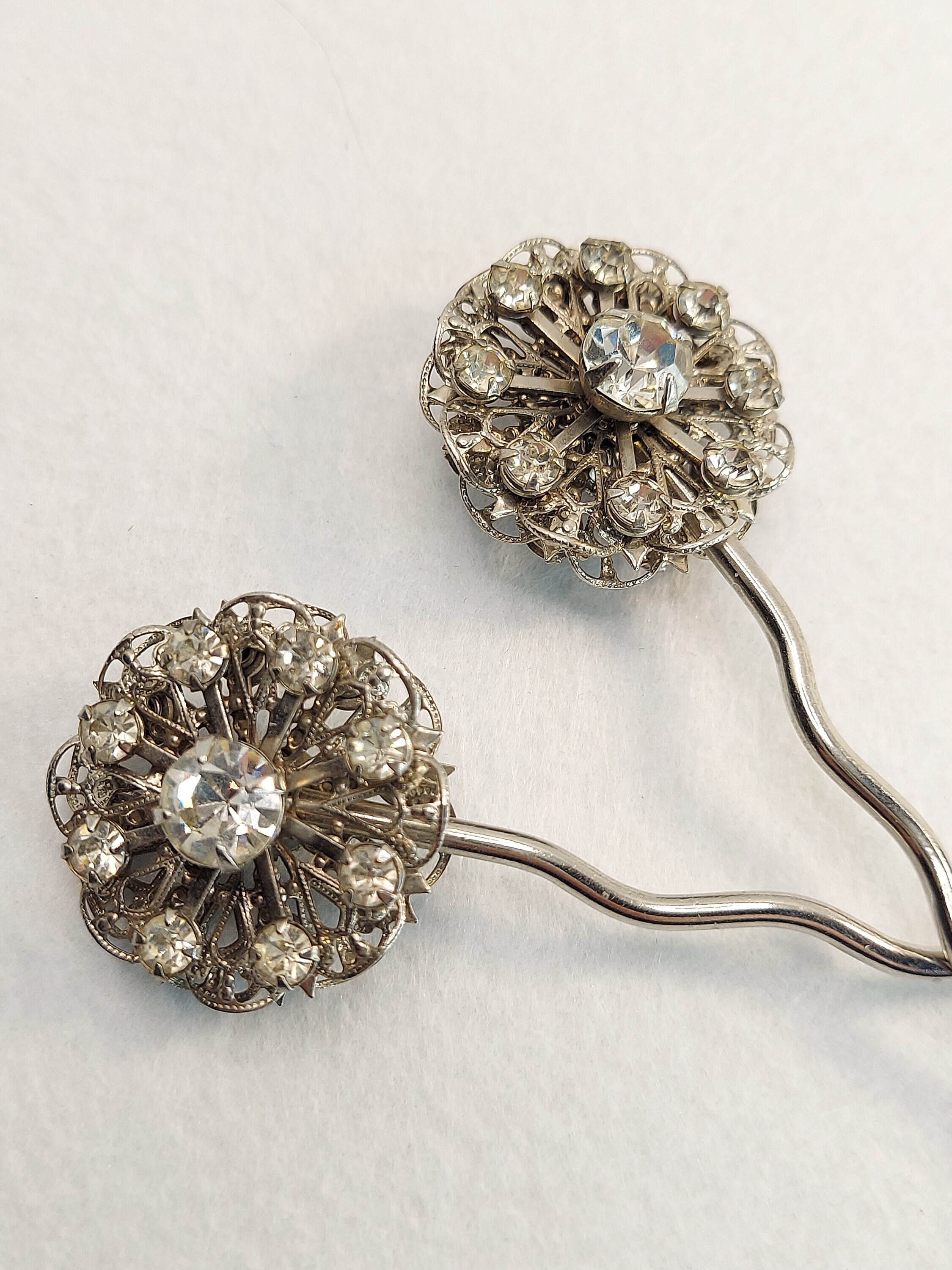 Vintage Pair of Rhinestone Flower Two-sided Hair Sticks/bun 