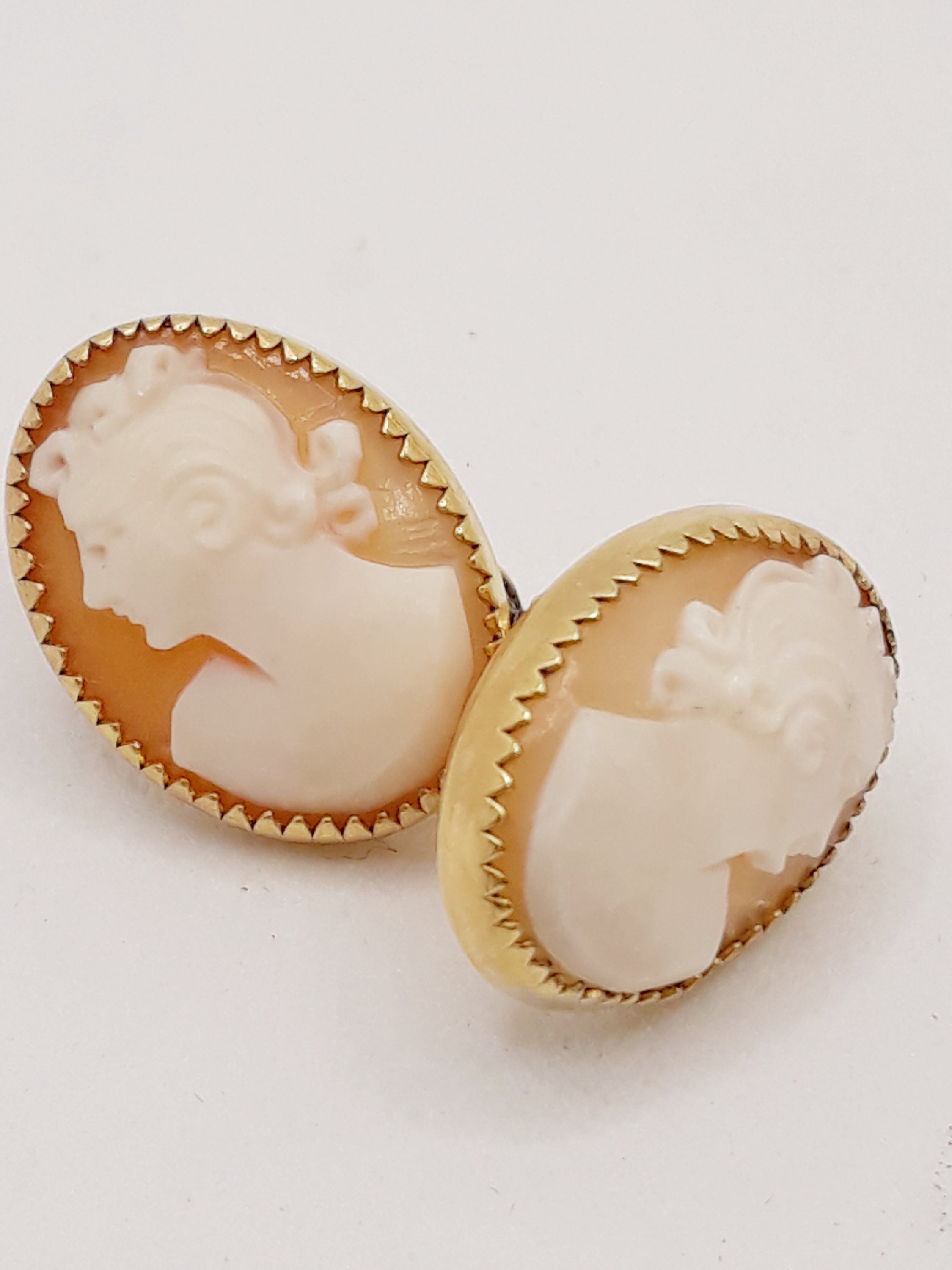 Vintage Signed 'CT' 10k Gold-Filled Genuine Carved Cameo Earrings, Oval-Shaped, Screw-Back, Excellent Condition, Exquisite