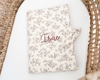 Protège carnet de santé personnalisé bébé – fait main en tissu – cadeau naissance unique | Mon atelier créatif