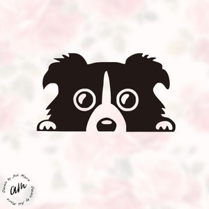 Peut inclure: Autocollant de chien noir et blanc, illustration de style dessin animé. La tête et les pattes du chien sont visibles, avec de grands yeux et un museau blanc. L'autocollant crée un effet de coucou.