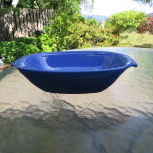 Scarce and Beautiful Bauer #400 Monterey Line Blue 10.75" x 6.5" Rectangular Bowl near perfect condition  (Free Shipping)