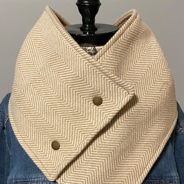 Western Wool Cowl