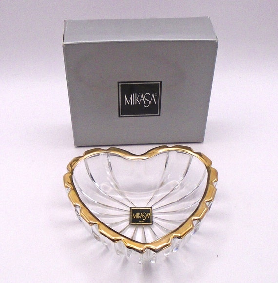 Vintage Mikasa Romantic Gold Heart Dish with Gilded Edge and Original Box