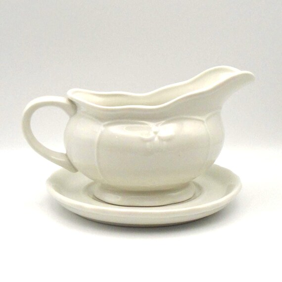 Vintage Versailles Gravy Boat with Underplate: Embossed Fleur-de-lis Ceramic