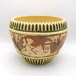 Roseville Pottery 1916 &quot;Donatello&quot; Jardiniere, Made in USA