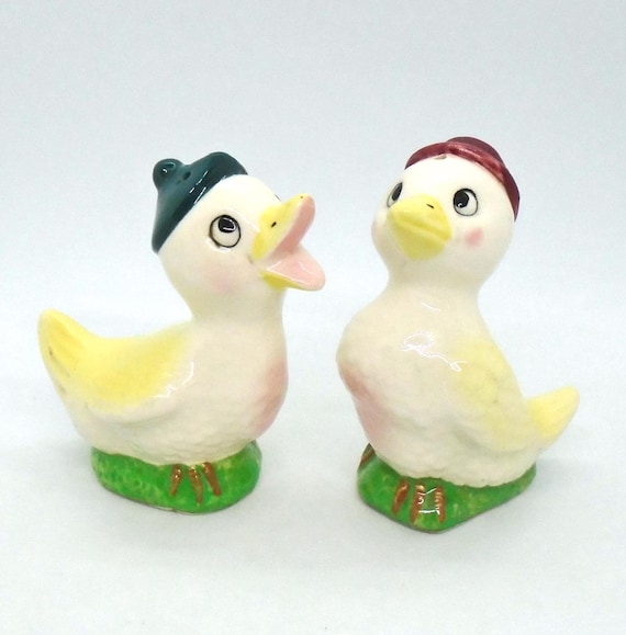 Vintage 1940-50's Ceramic Duck Salt and Pepper Shaker Set, Holiday Table Decor