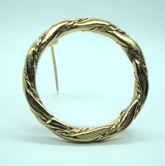 Vintage Monet Wreath Circle Pin