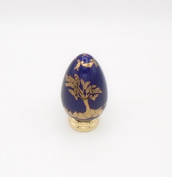 Vintage Franklin Mint Porcelain Egg: Cobalt Blue, Gold Tree Relief, Victorian Style